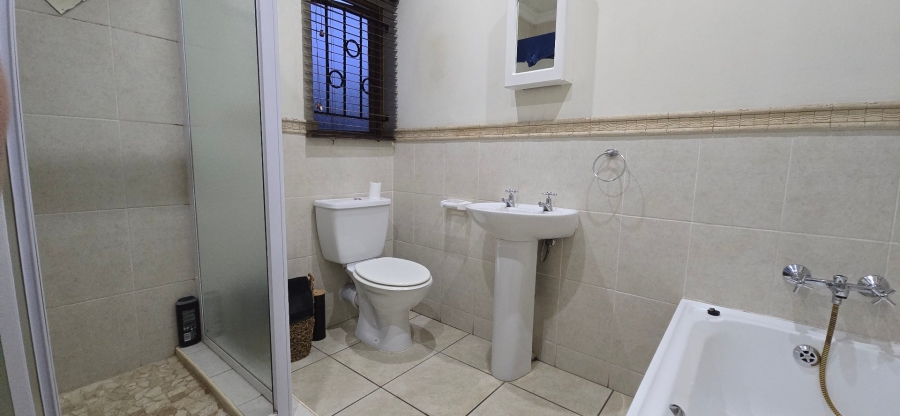 2 Bedroom Property for Sale in Meyersdal Gauteng