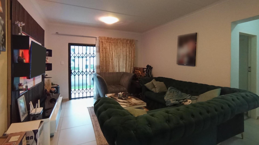 2 Bedroom Property for Sale in Carlswald Gauteng