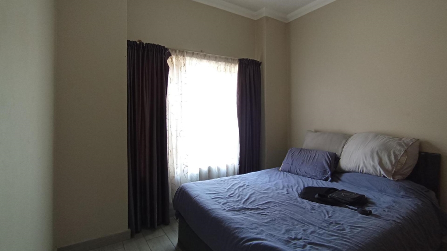2 Bedroom Property for Sale in Erand Gardens Gauteng