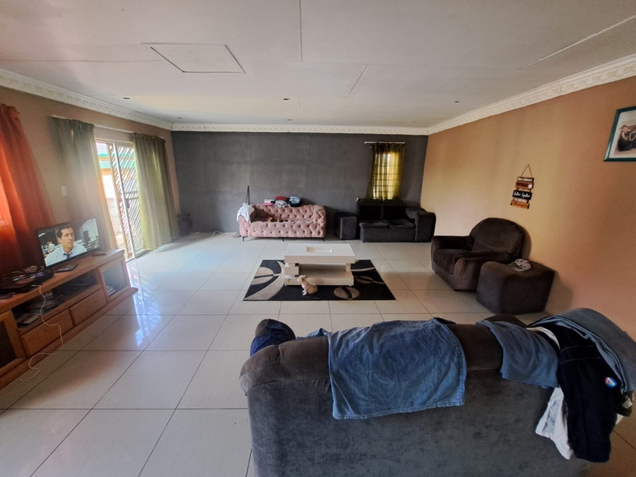 3 Bedroom Property for Sale in Laversburg Gauteng