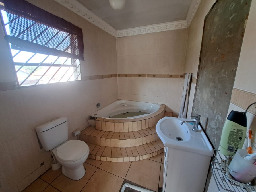3 Bedroom Property for Sale in Laversburg Gauteng