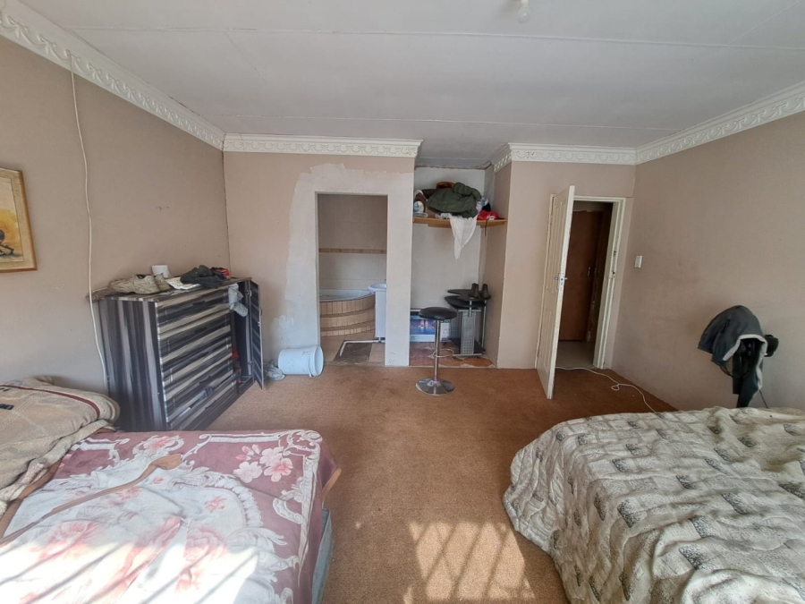 3 Bedroom Property for Sale in Laversburg Gauteng