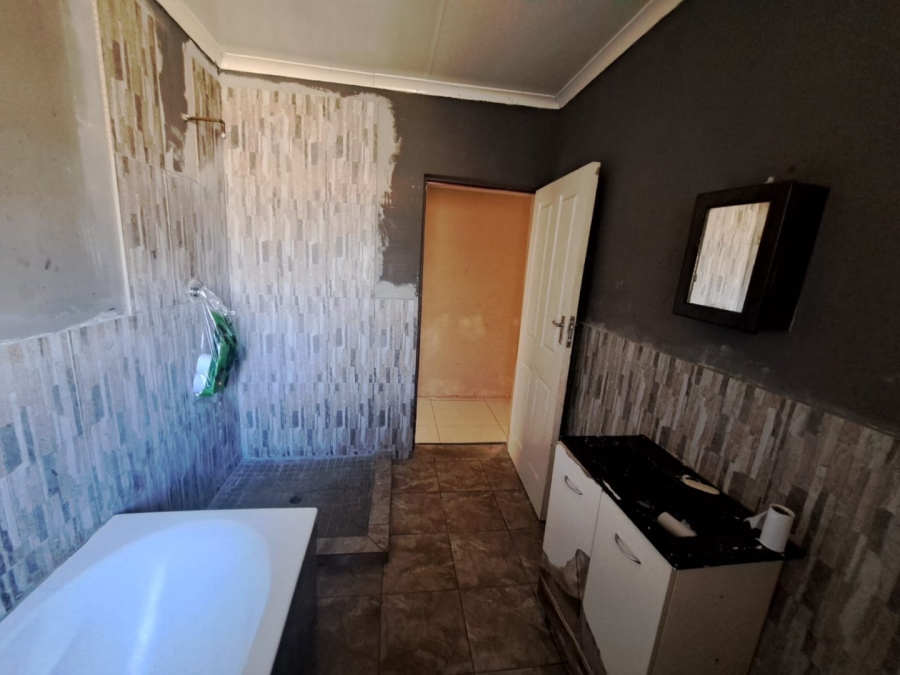 3 Bedroom Property for Sale in Laversburg Gauteng