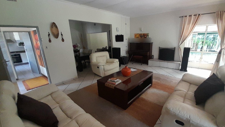 5 Bedroom Property for Sale in Ferndale Gauteng