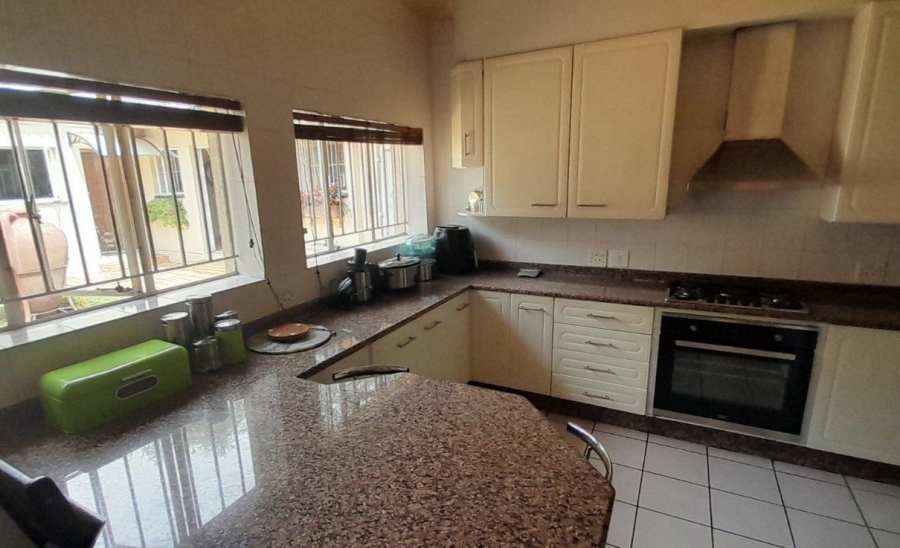 5 Bedroom Property for Sale in Ferndale Gauteng