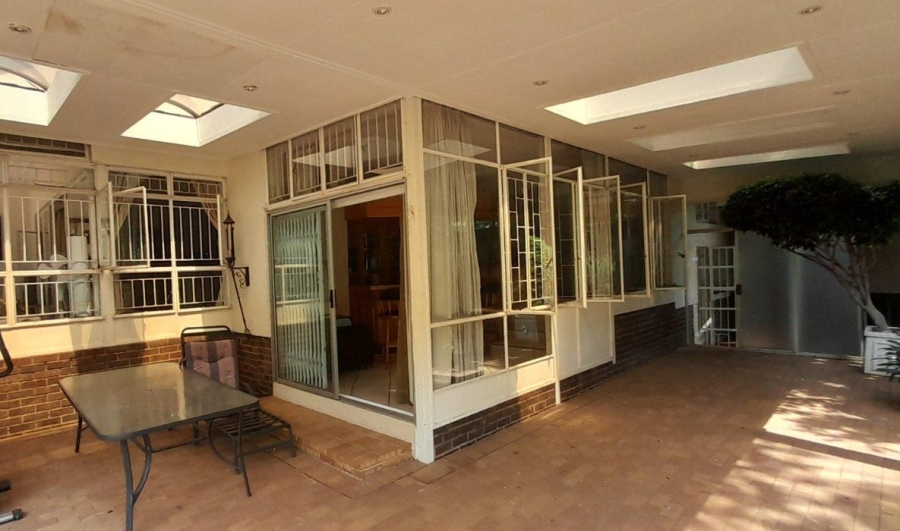 5 Bedroom Property for Sale in Ferndale Gauteng