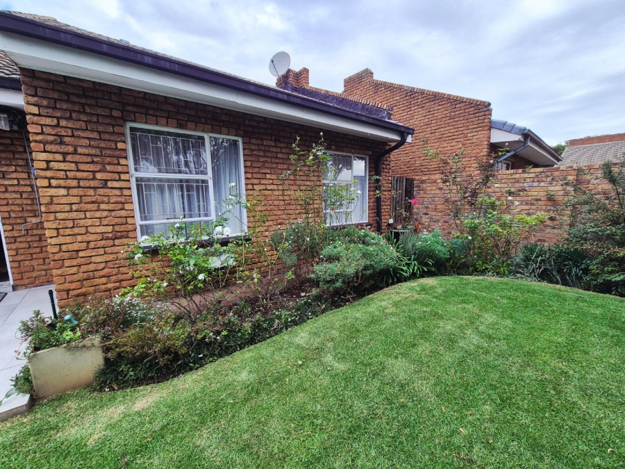 3 Bedroom Property for Sale in Vanderbijlpark SW 5 Gauteng