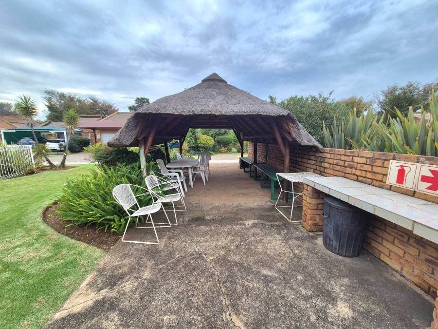 3 Bedroom Property for Sale in Vanderbijlpark SW 5 Gauteng