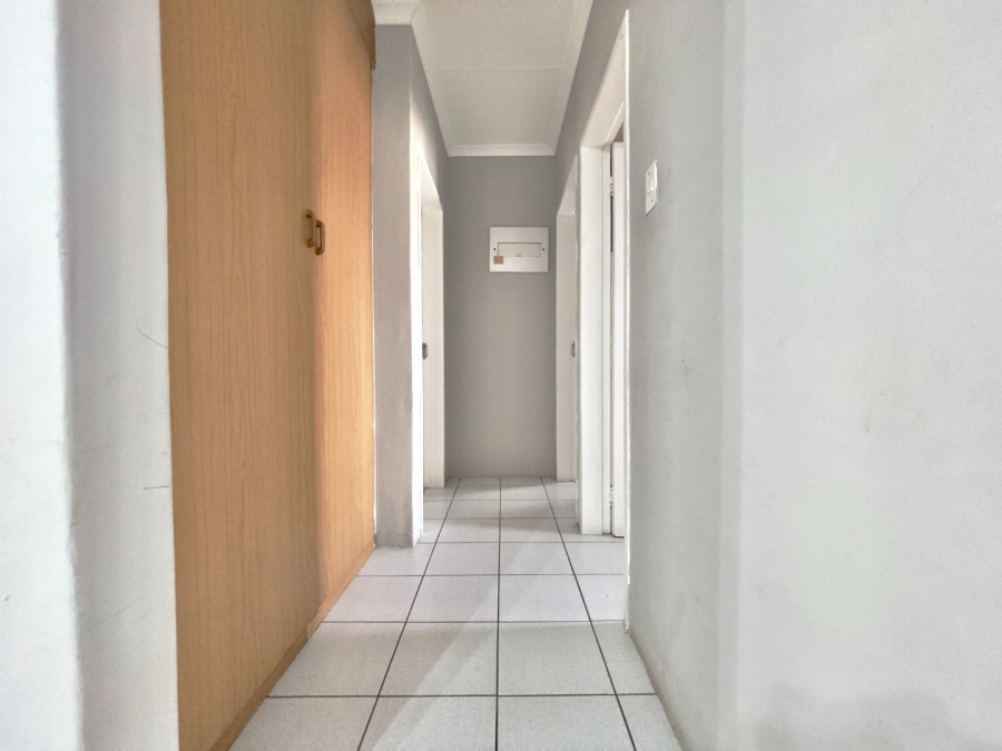 2 Bedroom Property for Sale in Noordwyk Gauteng