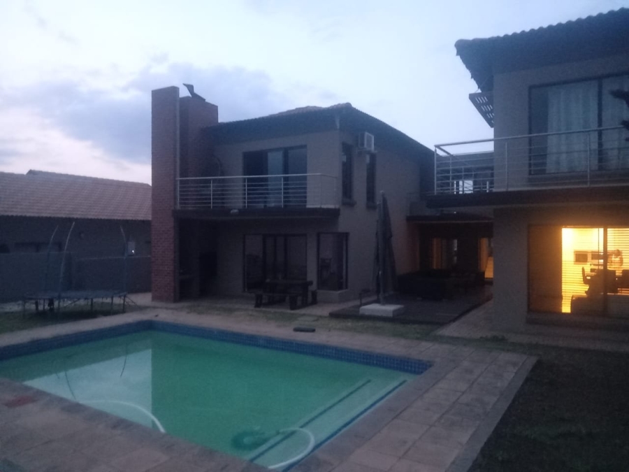 5 Bedroom Property for Sale in Roodeplaat Gauteng