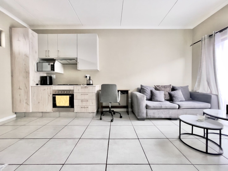 1 Bedroom Property for Sale in Halfway Gardens Gauteng