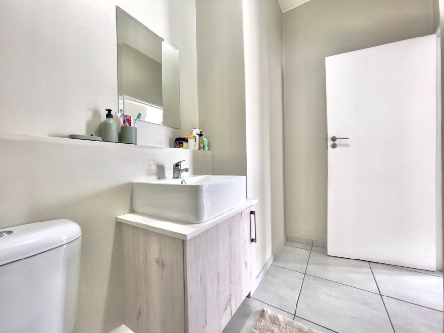 1 Bedroom Property for Sale in Halfway Gardens Gauteng