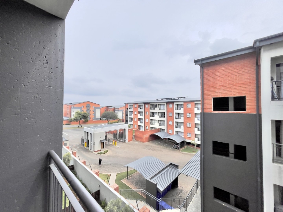 1 Bedroom Property for Sale in Halfway Gardens Gauteng