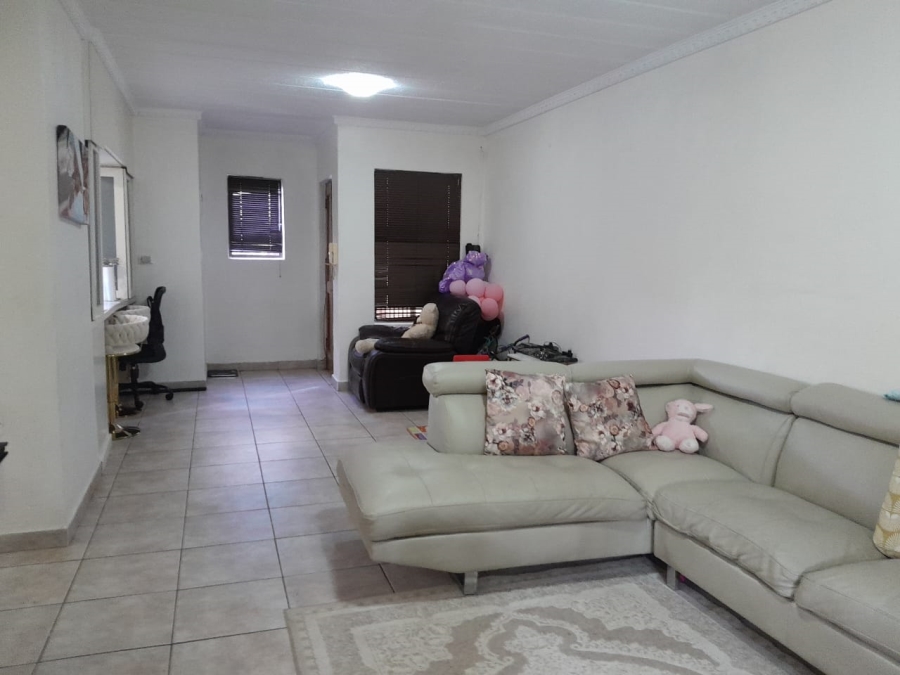 2 Bedroom Property for Sale in Bedfordview Gauteng
