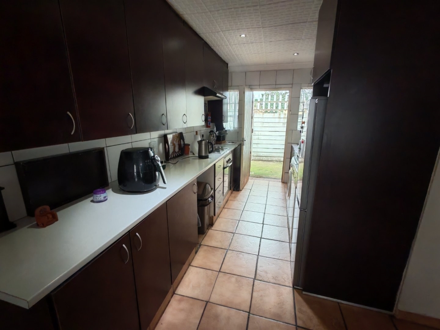 3 Bedroom Property for Sale in Klopperpark Gauteng