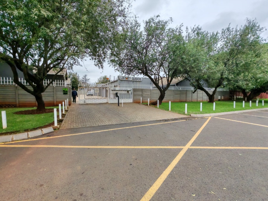 3 Bedroom Property for Sale in Klopperpark Gauteng
