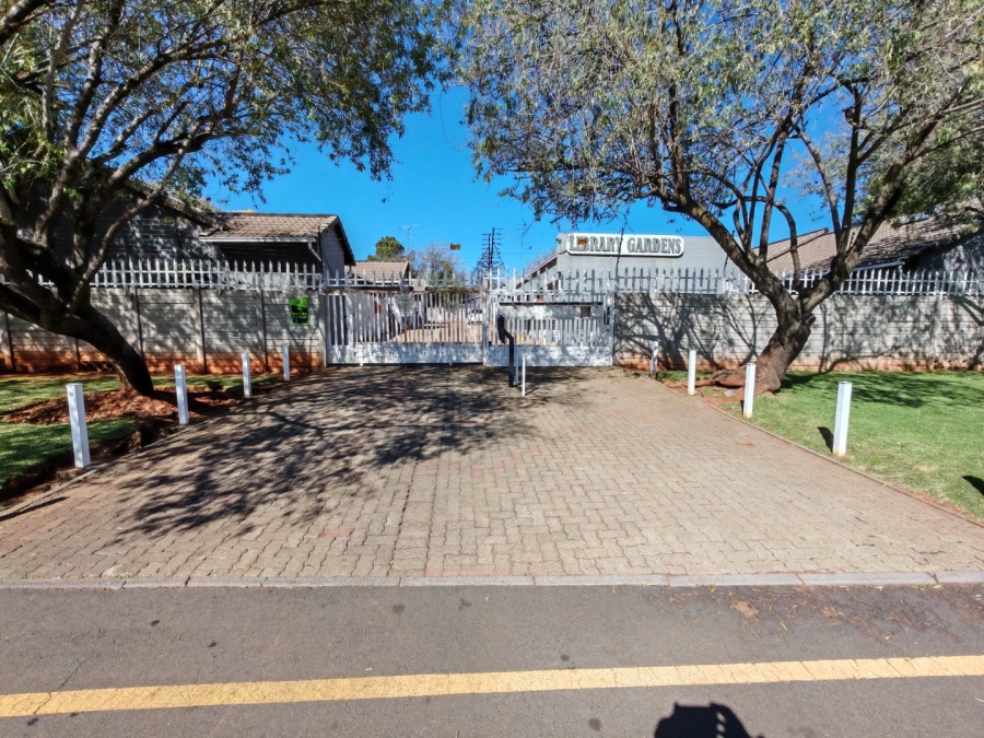 3 Bedroom Property for Sale in Klopperpark Gauteng