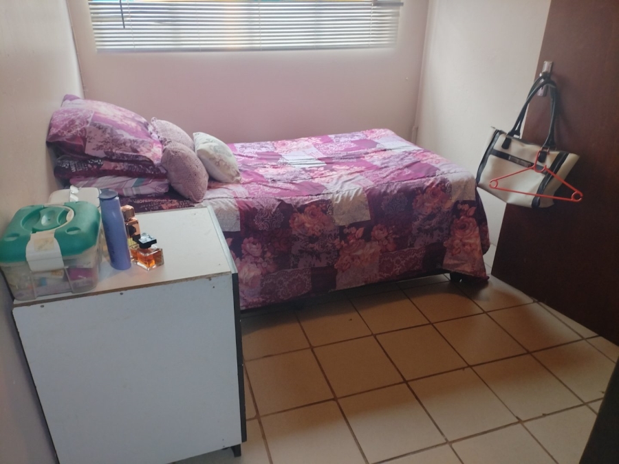 4 Bedroom Property for Sale in Strubenvale Gauteng