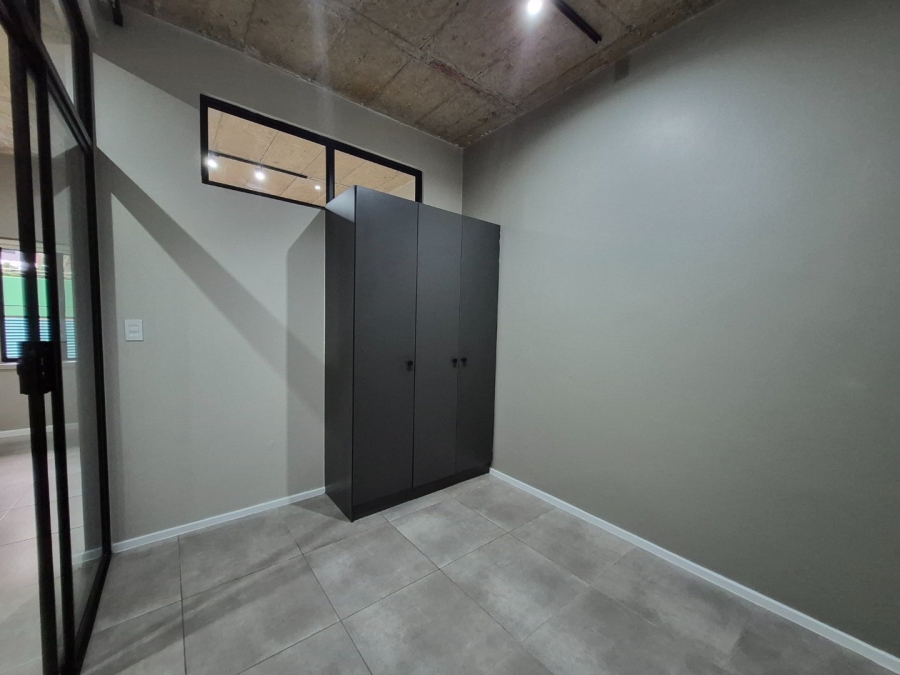 2 Bedroom Property for Sale in Sandton Central Gauteng