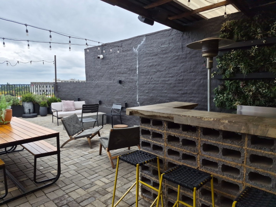 2 Bedroom Property for Sale in Sandton Central Gauteng