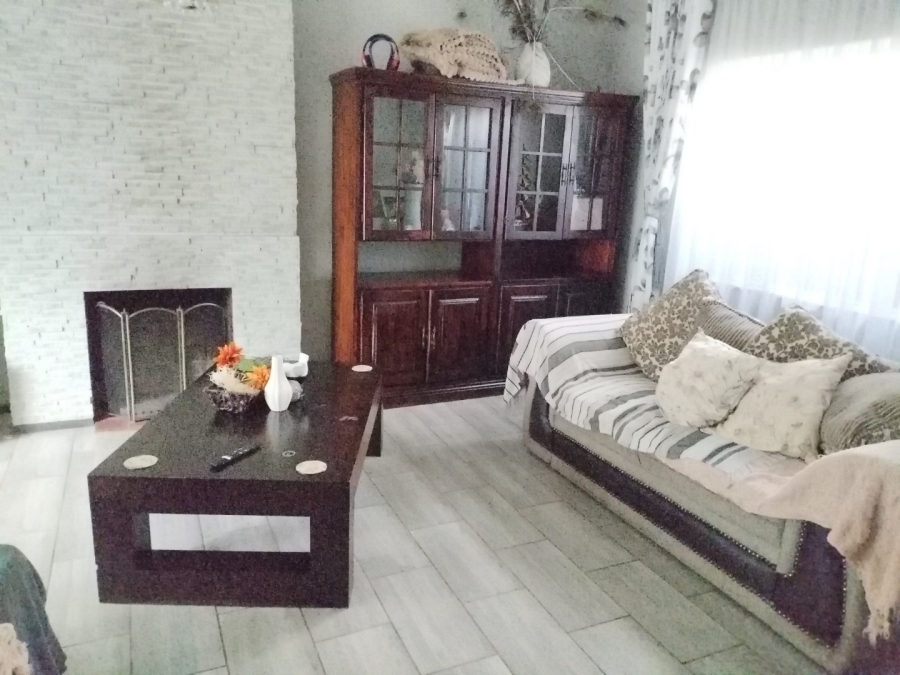 3 Bedroom Property for Sale in Edelweiss Gauteng