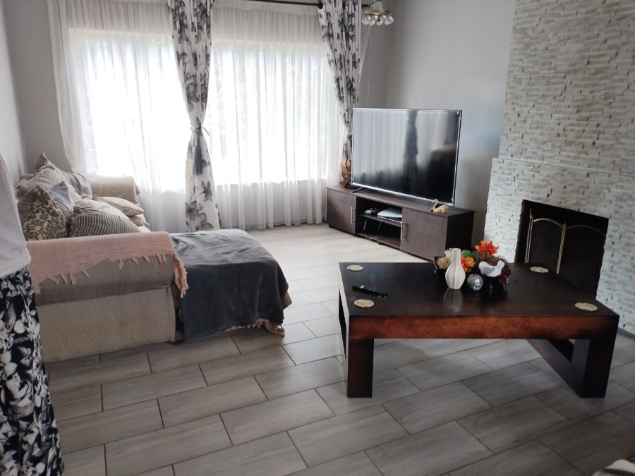 3 Bedroom Property for Sale in Edelweiss Gauteng