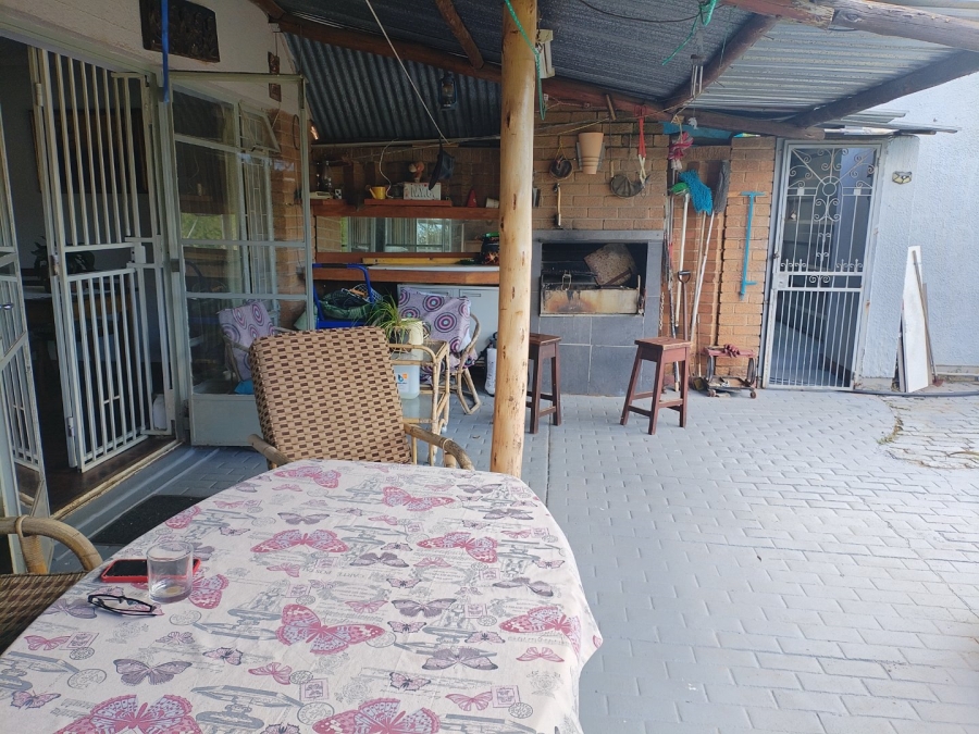 3 Bedroom Property for Sale in Selcourt Gauteng