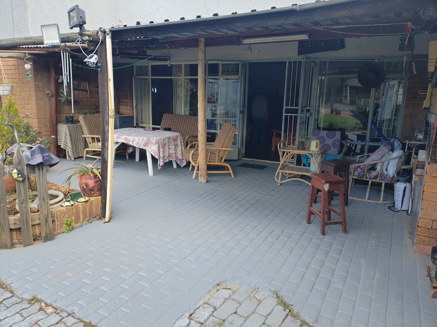 3 Bedroom Property for Sale in Selcourt Gauteng