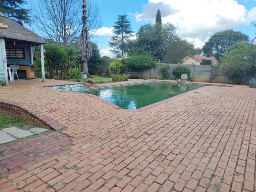 3 Bedroom Property for Sale in Selcourt Gauteng