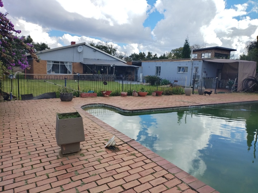 3 Bedroom Property for Sale in Selcourt Gauteng