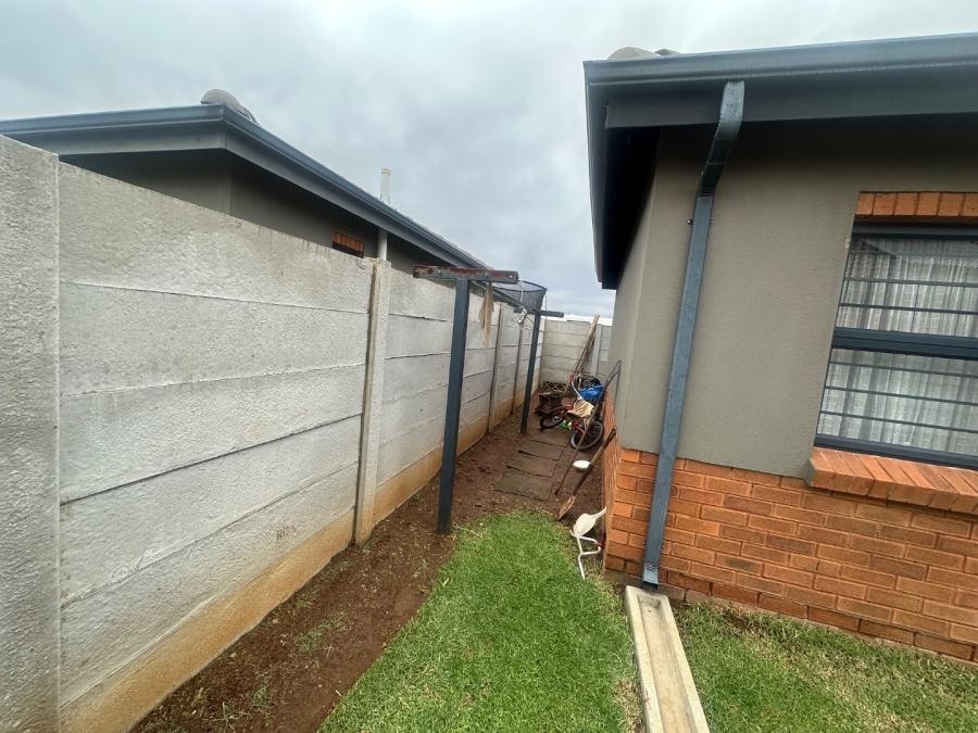 3 Bedroom Property for Sale in Albertsdal Gauteng