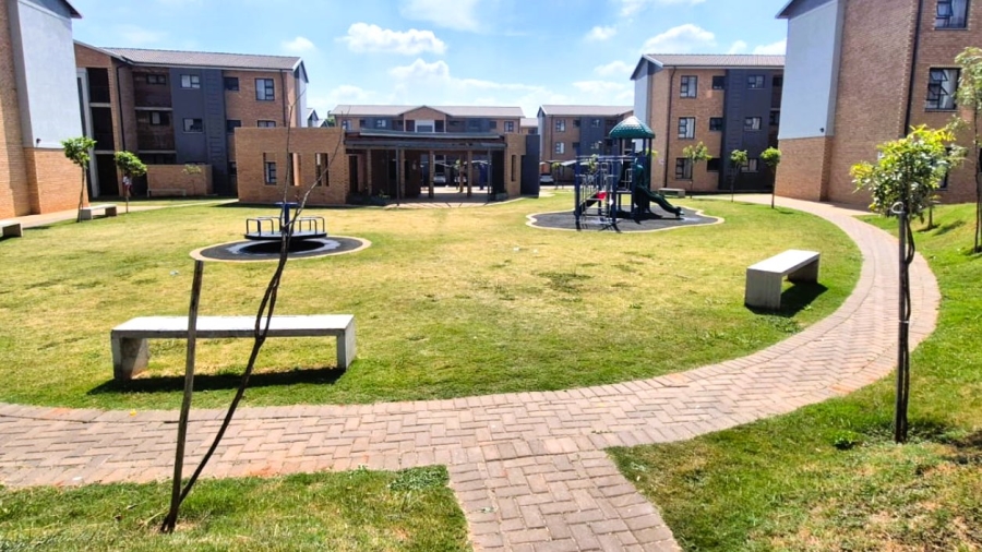 2 Bedroom Property for Sale in Sinoville Gauteng