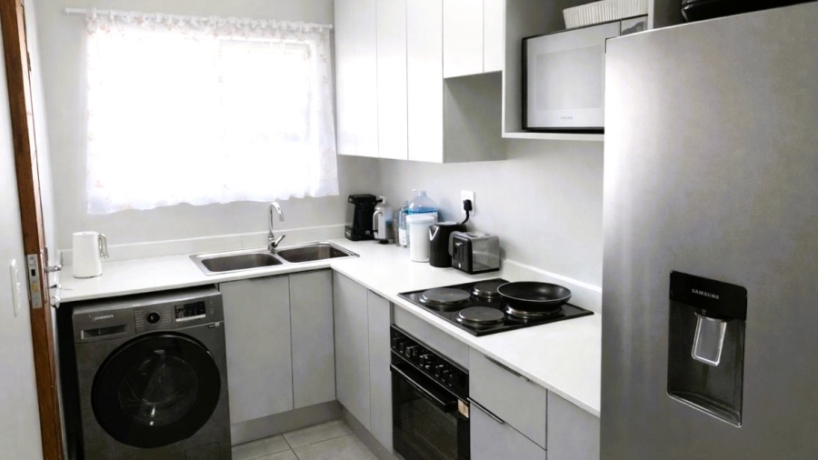 2 Bedroom Property for Sale in Sinoville Gauteng