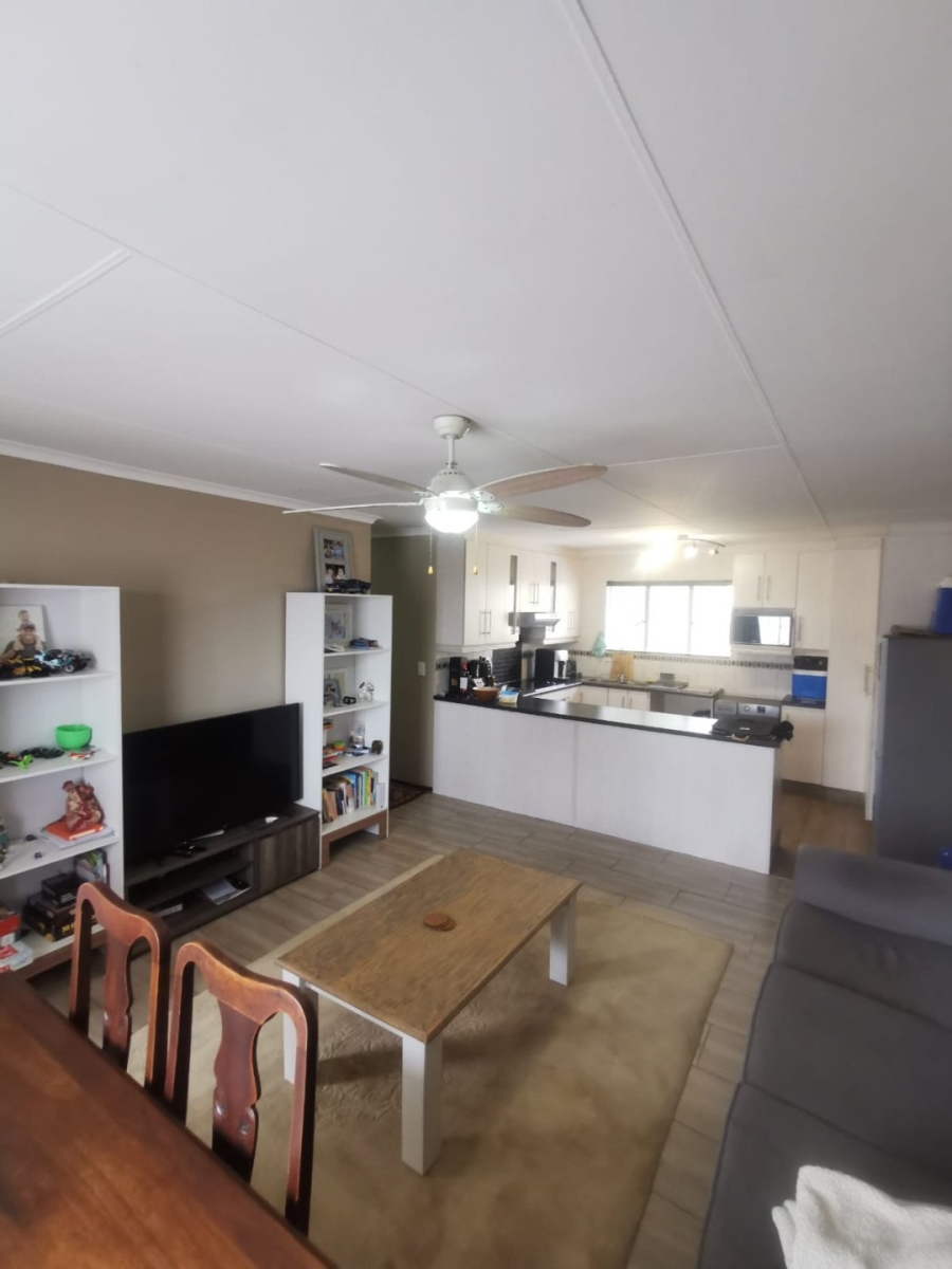 2 Bedroom Property for Sale in Eden Glen Gauteng