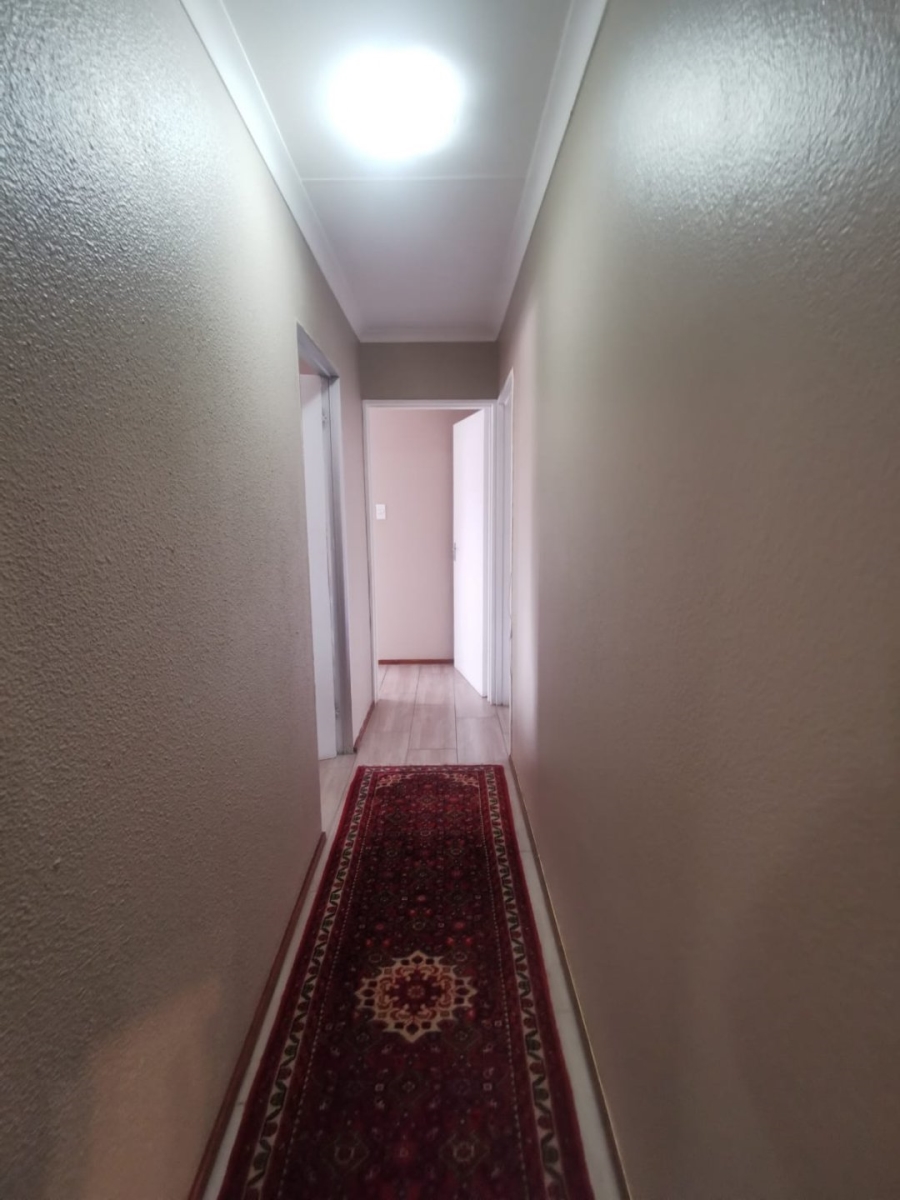 2 Bedroom Property for Sale in Eden Glen Gauteng