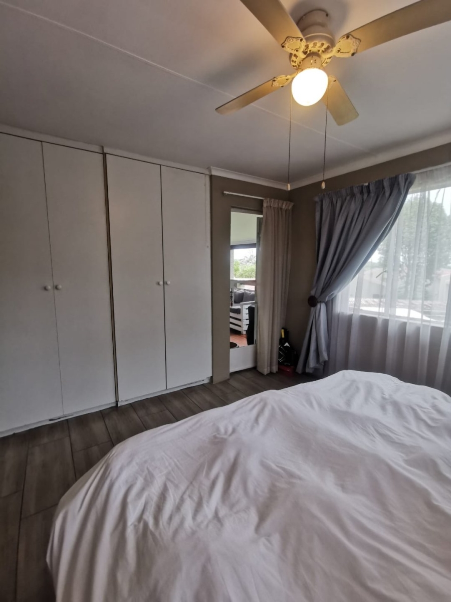 2 Bedroom Property for Sale in Eden Glen Gauteng