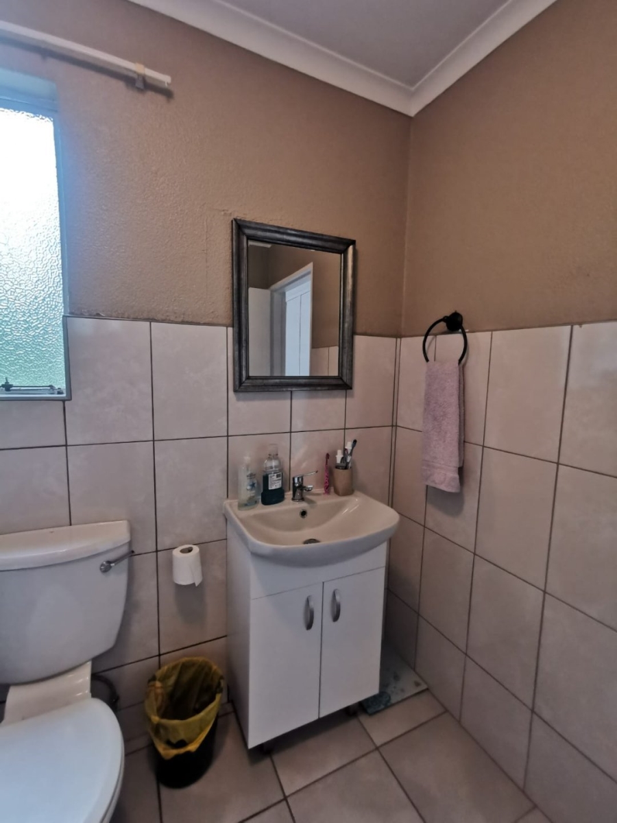 2 Bedroom Property for Sale in Eden Glen Gauteng