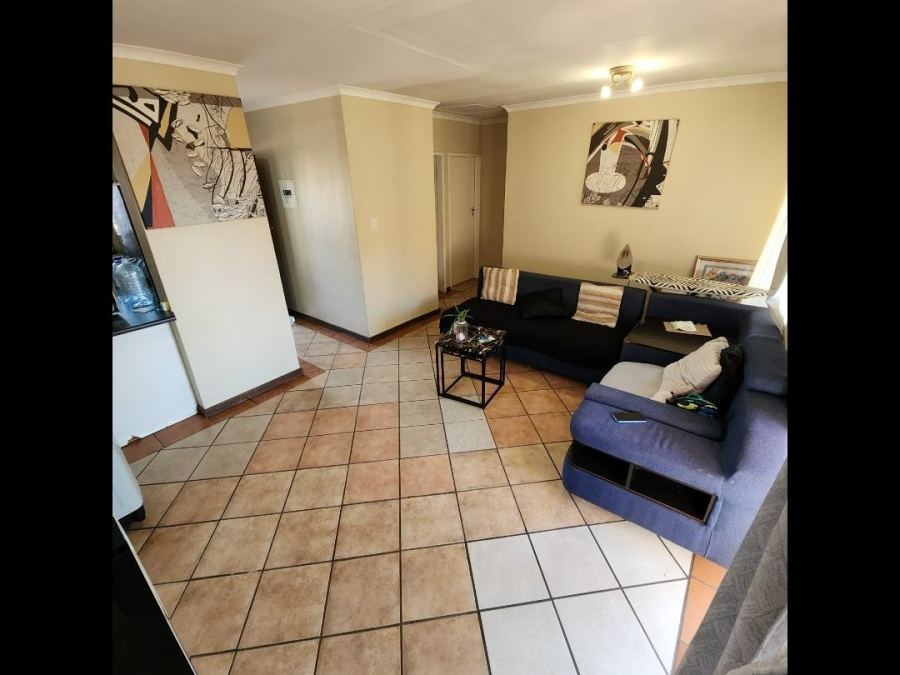 2 Bedroom Property for Sale in Eco Park Gauteng
