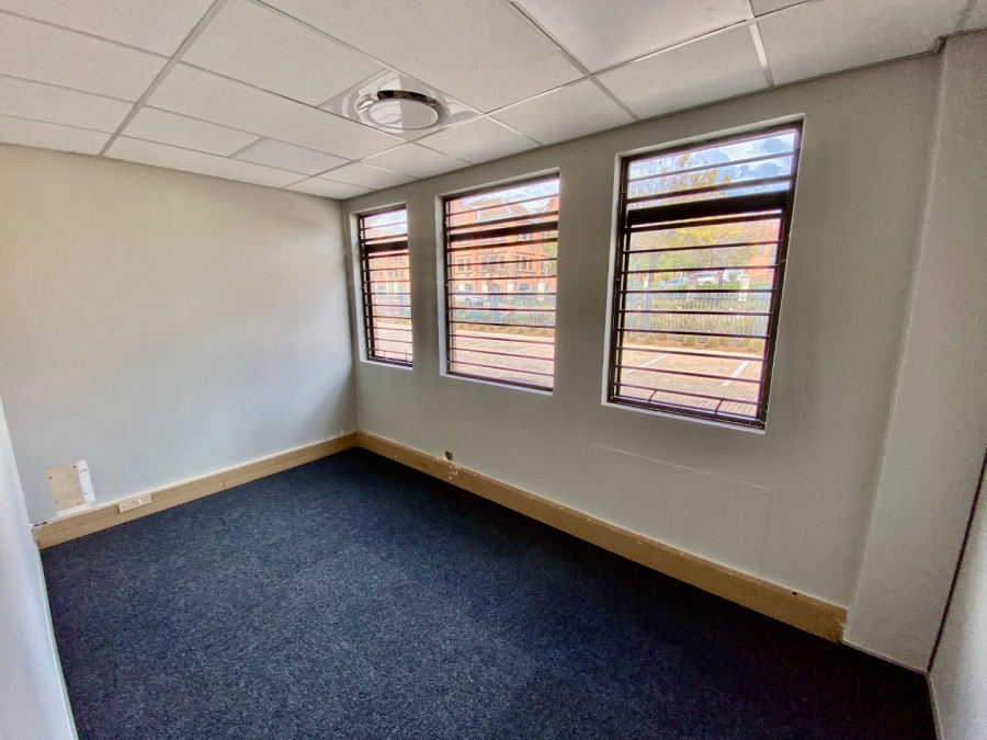 To Let Commercial Property for Rent in Faerie Glen Gauteng