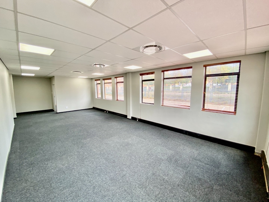 To Let Commercial Property for Rent in Faerie Glen Gauteng