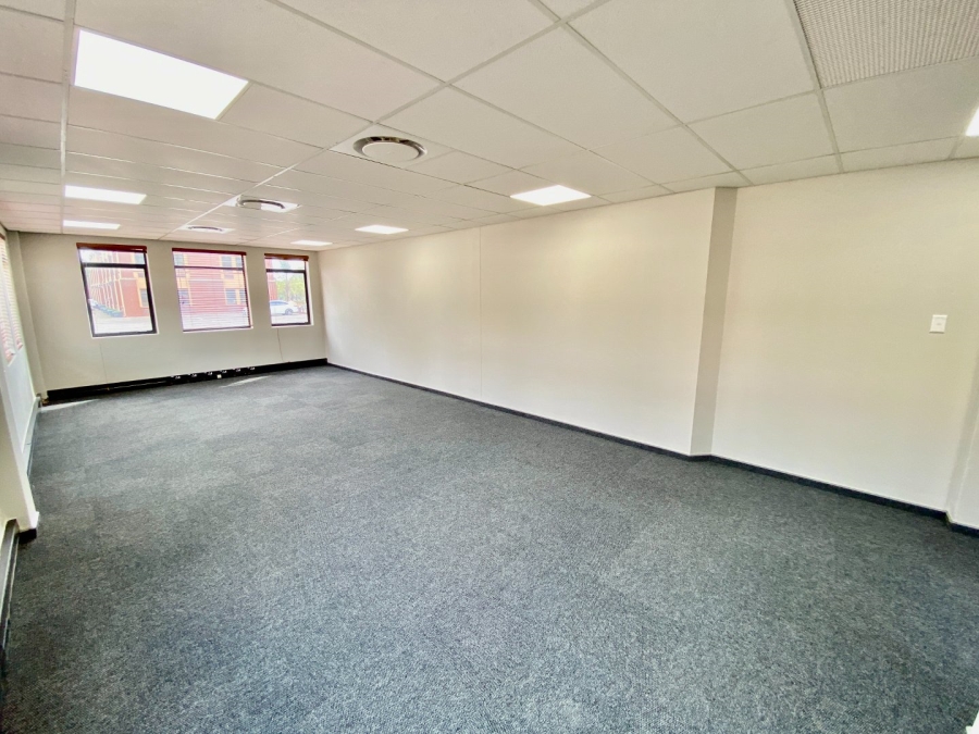 To Let Commercial Property for Rent in Faerie Glen Gauteng