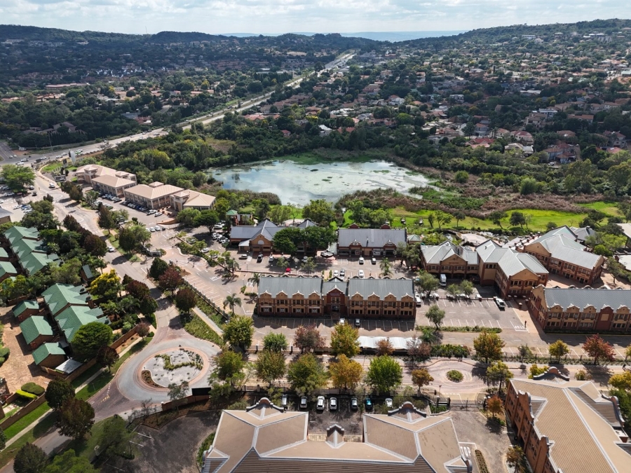 To Let Commercial Property for Rent in Faerie Glen Gauteng