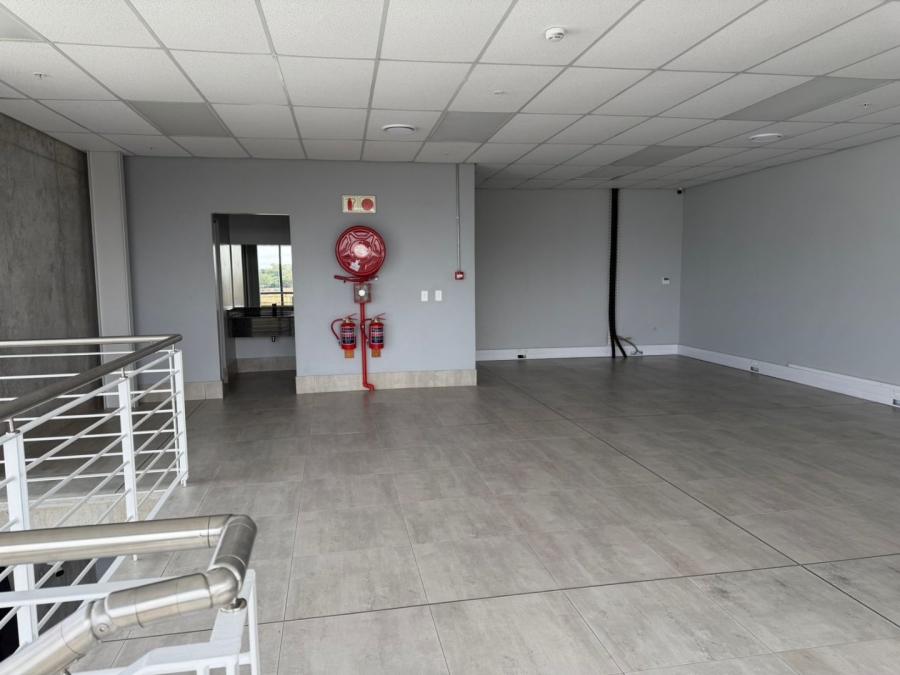  Bedroom Property for Sale in Airport Park Gauteng