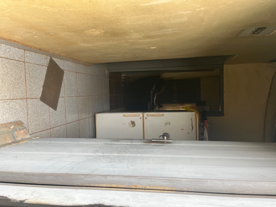  Bedroom Property for Sale in Thulani Gauteng