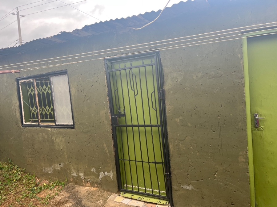  Bedroom Property for Sale in Thulani Gauteng