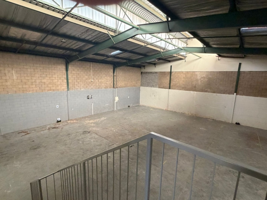  Bedroom Property for Sale in Meadowdale Gauteng