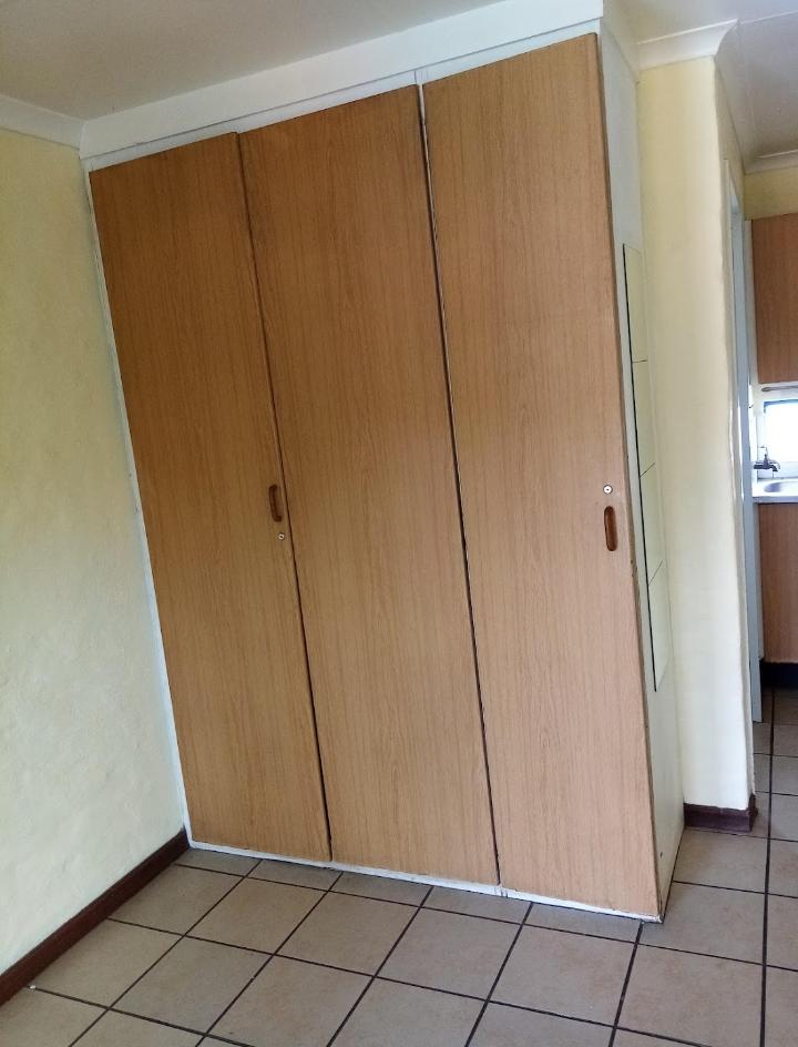 1 Bedroom Property for Sale in Philip Nel Park Gauteng