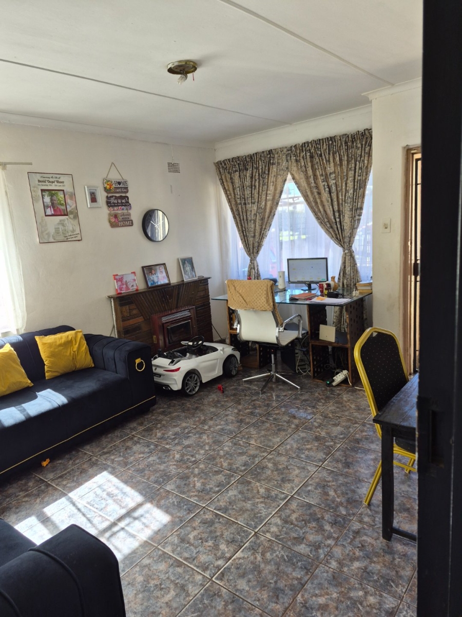 3 Bedroom Property for Sale in Sophiatown Gauteng