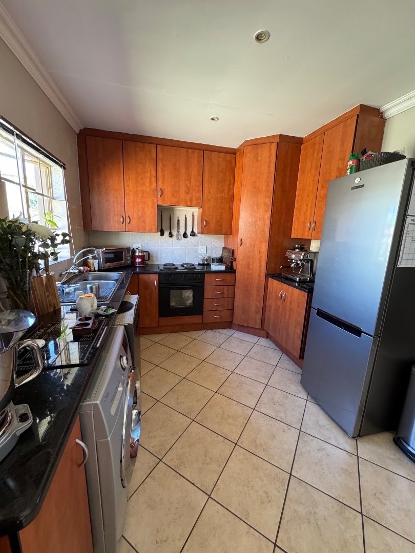 2 Bedroom Property for Sale in Annlin Gauteng