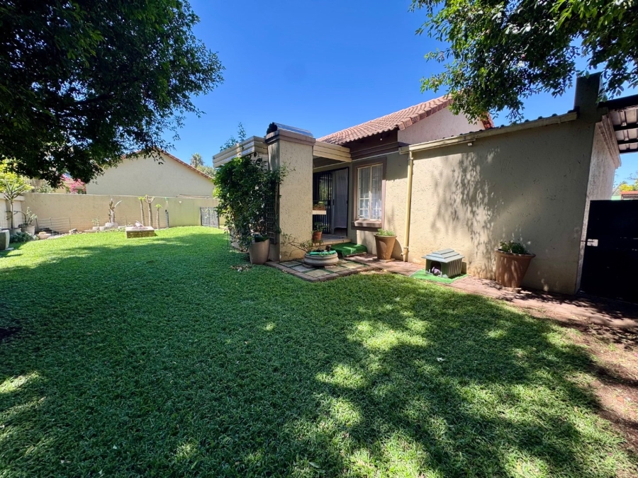 2 Bedroom Property for Sale in Annlin Gauteng
